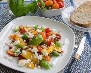 Nektarinen-Tomaten-Salat mit Taklia