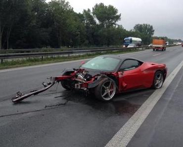 Autounfall Ferrari A1