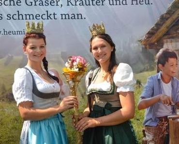 Neue Königin in der Bio-Heu-Region und großes Königinnentreffen in Oberhofen