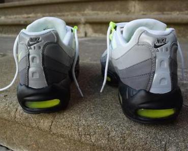 Happy Birthday und Willkommen