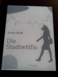 [Rezi] Sylvie Wolff – Die Stadtwölfin