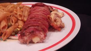 Hackfleisch-Sushi (mit Nudeln)