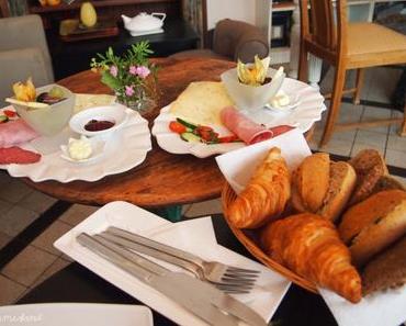 Frühstück im Café Blüte