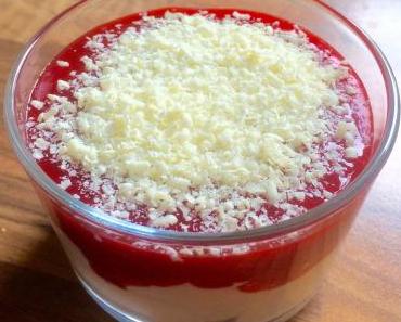 Spaghettieis-Dessert