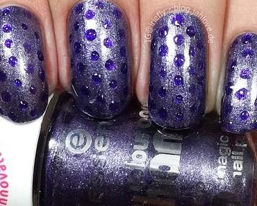 [Nails] Essence Colour & Change "04 Unexpected Galaxy"