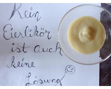 Weihnachtlicher low carb Eierlikör