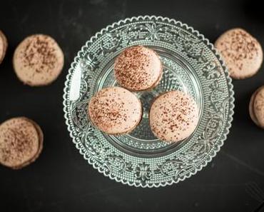 SCHOKOLADEN MACARON - Cookie Friday bei Bake to the roots!