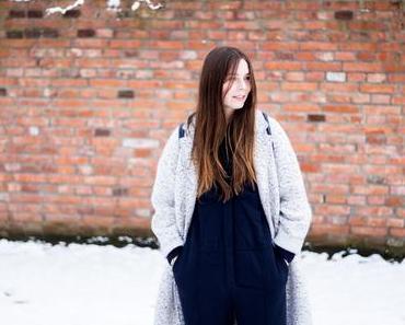 Dunkelblauer Zara Jumpsuit mit Mantel