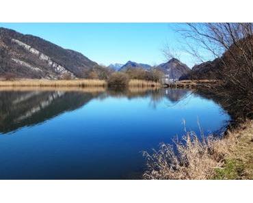 sonnige Aussichten und beige Strickjacke