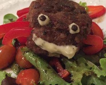 Spinnen-Boulette: Auge isst mit