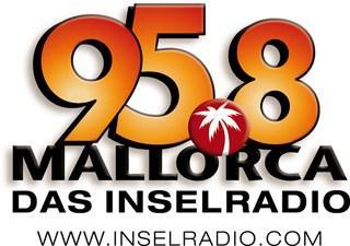 wallpaper-1689754