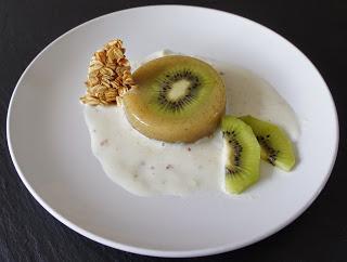 Kiwigelee an rosa Pfefferrahm (2P)