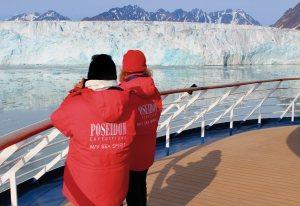 Poseidon Expeditions legt zu den „Big Five“ ab