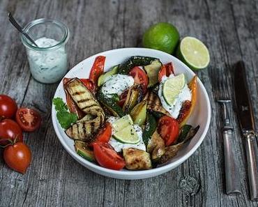 Gegrillter Gemüse Salat mit “schlanker” Mayonnaise-Vinaigrette