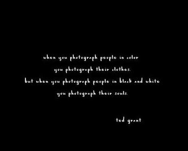 HELLO SUNDAY #2 { MINIMALISM, SILVER & A QUIFF  }