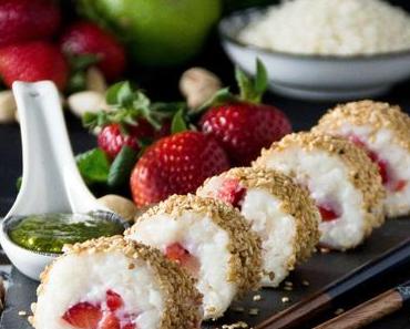 Milchreis-Erdbeere-Sushi mit Pistazien-Minz-Pesto
