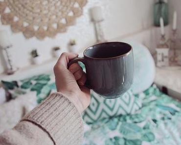 INTERIOR { TROPICAL SHEETS }