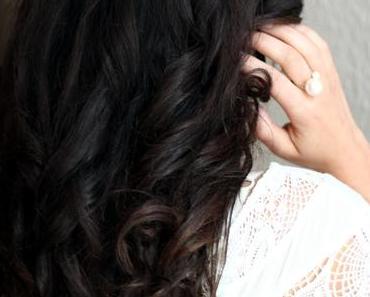 Soft Waves With The GHD Curve Classic Curl