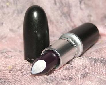 MAC Lipstick Cyber