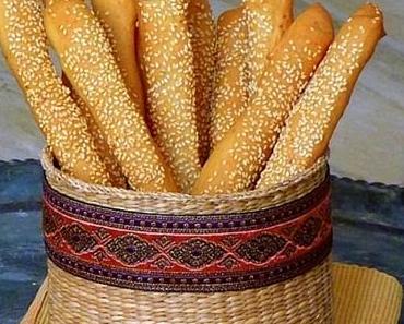 Ägyptische Brotstangen (Grissini) mit Sesam - Ba'assumat