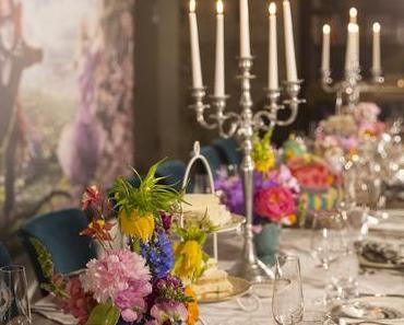 Alice im Wunderland Hinter den Spiegeln Fashionevent mit Kaviar Gauche