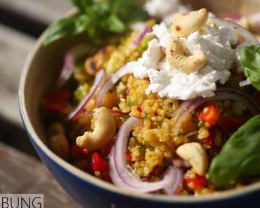 Quinoa-Salat mit Pistazien-Vinaigrette und  Ziegenfrischkäse