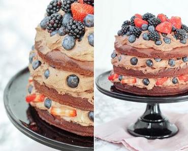 [bakes...] Very Berry Chocolate Naked Cake
