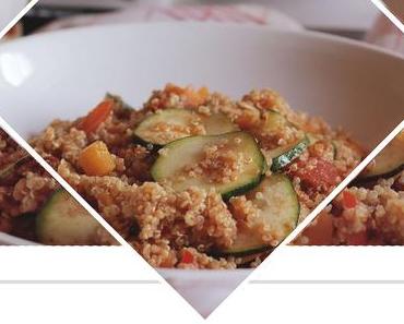 FOOD { GEMÜSEPFANNE MIT QUINOA }