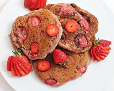 Erdbeer-Pancakes | vegan, schnell, einfach & lecker