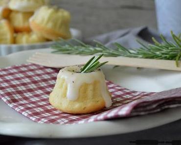 Mini Zitronen Rosmarin Gugls / Lemon Rosmary Bundt Cakes