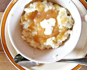 #mondayonmytabel: Reisbrei mit Pfirsichmus