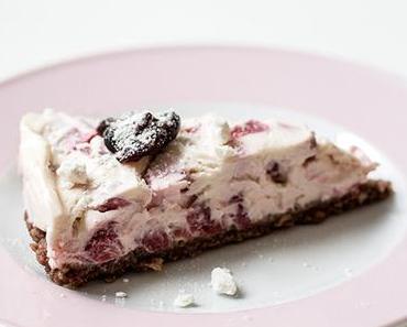 Strawberry Mascarpone Cake