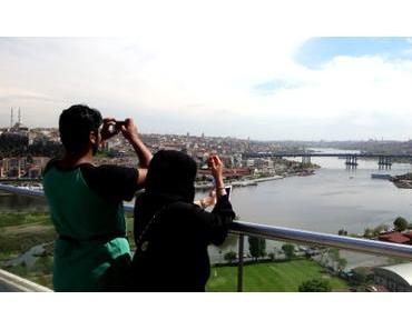 Istanbul: Seilbahn über den Friedhof