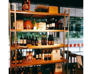 Hensslers Küche Public Viewing –  #Kitchenparty mit Elbblick und Leckereien