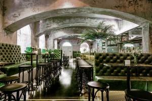 Motto  – das Wonderland im Fünften