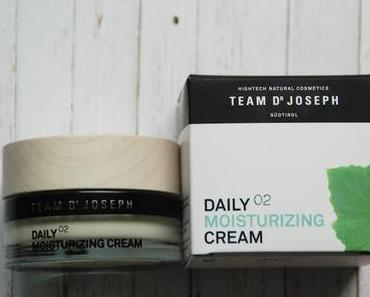 {Naturkosmetik} Topsi Gesichtsbehandlung mit Bio-Brand Team Dr. Joseph