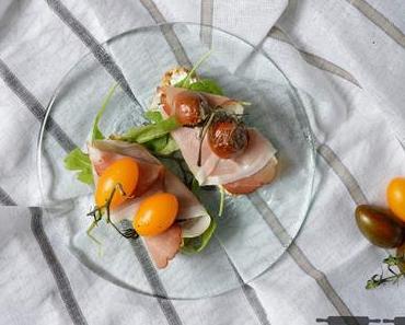 Tomaten Prosciutto Crostini / Crostini with roasted Tomatoes and Prosciutto