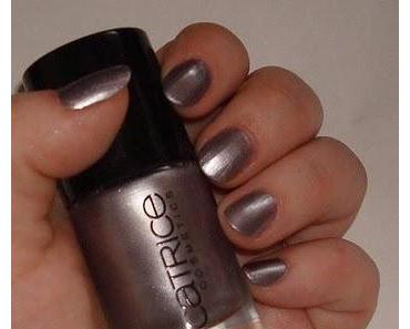 Catrice Nagellack 300 Be My Millionaire swatch