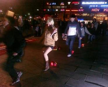 Tschaharschanbe-suri auf dem Breitscheidtplatz/Berlin