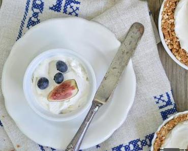 Zitronencreme Tartelettes mit Salzbrezelboden / Lemon Cream Tarts with Pretzels { zu Gast bei Tulpentag }