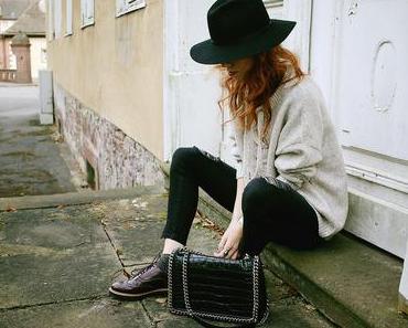 OUTFIT { BURGUNDY BROGUES }
