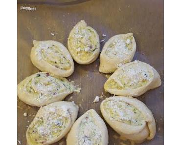 Pikante Zucchini-Blüten