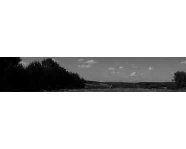 Eulenkopfweg 1 in Schwarzweiss