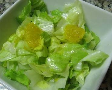 Zuckerhut-Salat mit Orangendressing
