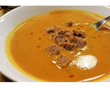 Kürbis-Süßkartoffelsuppe mit Baergfeuer