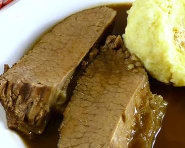 Rinderschmorbraten mit Balsamico-Sauce und Kartoffelknödeln