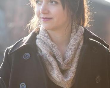 Loop Schal aus Wollresten stricken