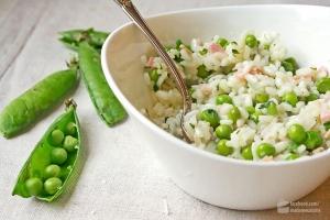 Risi-Bisi: Risotto mit Erbsen und Speck