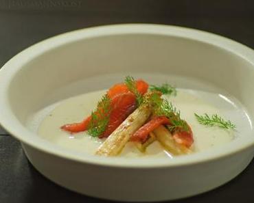 lauwarmer Spargel, Buttermilch, Fenchel