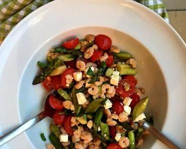 Spargelsalat mit Garnelen